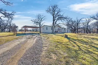 324 Whispering Oaks, Mineral Wells, TX 76067 - Photo 1