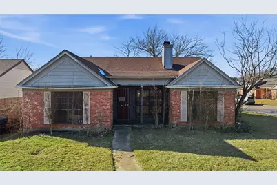815 Apache, Dallas, TX 75217 - Photo 1