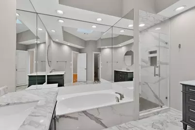 2648 Brookside Drive, Irving, TX 75063 - Photo 32