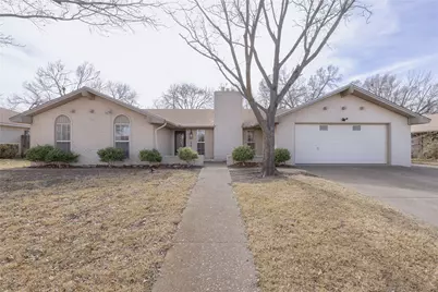 540 Topeka Drive, Woodway, TX 76712 - Photo 1