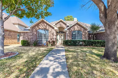 2337 Fox Glenn Circle, Bedford, TX 76021 - Photo 1