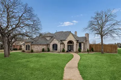 416 Bronco Circle, Shady Shores, TX 76208 - Photo 1