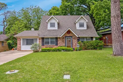 2004 Valley Lane, Arlington, TX 76013 - Photo 1