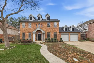 6204 Kingswood Drive, Arlington, TX 76001 - Photo 1