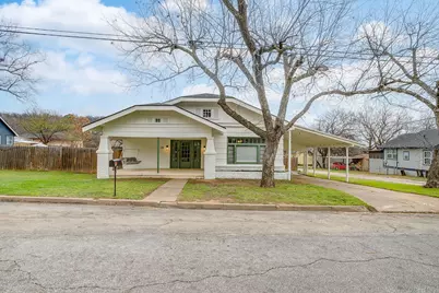 502 NE 6th Avenue, Mineral Wells, TX 76067 - Photo 1