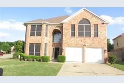 2633 Lakeside Drive, Burleson, TX 76028 - Photo 1