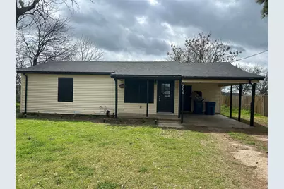 806 E Beth Street, Whitney, TX 76692 - Photo 1