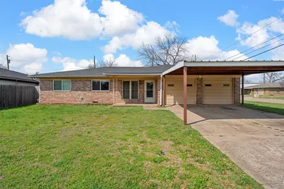 409 Greenleaf Drive, Lacy Lakeview, TX 76705 - Photo 1