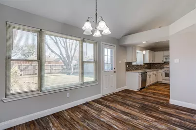 3814 Drakestone Avenue, Rowlett, TX 75088 - Photo 6