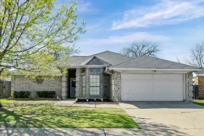 6712 Running Creek Drive, Arlington, TX 76001 - Photo 1