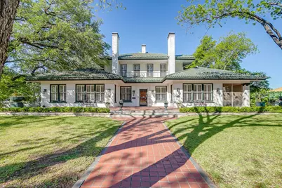 1414 Mistletoe Drive, Fort Worth, TX 76110 - Photo 1