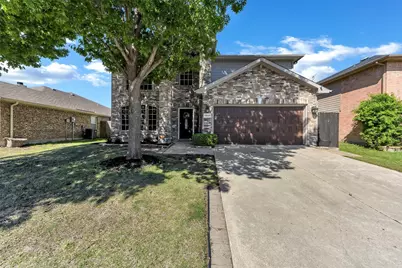 13637 Cherokee Ranch Road, Fort Worth, TX 76262 - Photo 1