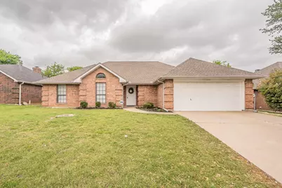 117 Downwood Drive, Burleson, TX 76028 - Photo 1