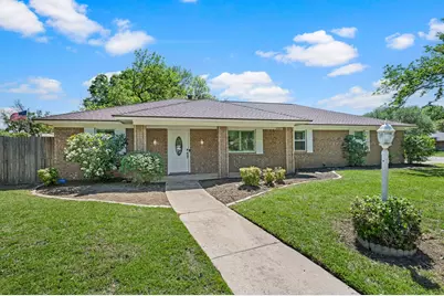 2 Lincolnshire Circle, Bedford, TX 76021 - Photo 1