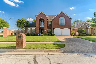 1200 Hillary Lane, Arlington, TX 76012 - Photo 1