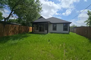 1609 Sharon St, Arlington, TX 76010 - Photo 12