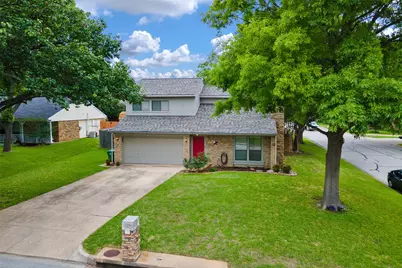 1167 Silverlake Drive, Grapevine, TX 76051 - Photo 1