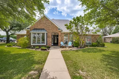 1 Finley Circle, Krum, TX 76249 - Photo 1