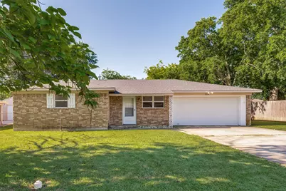 709 E Main Street, Pilot Point, TX 76258 - Photo 1