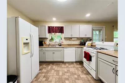 310 W 15th Street, Irving, TX 75060 - Photo 22