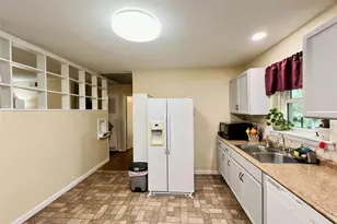 310 W 15th St, Irving, TX 75060 - Photo 20