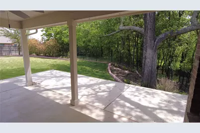 300 Dorset Court, Roanoke, TX 76262 - Photo 14
