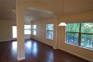 300 Dorset Ct, Roanoke, TX 76262 - Photo 4