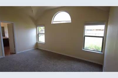 300 Dorset Court, Roanoke, TX 76262 - Photo 8