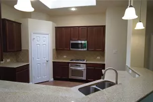 300 Dorset Ct, Roanoke, TX 76262 - Photo 2