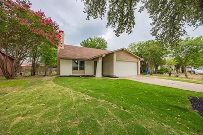 532 Kent Drive, Lewisville, TX 75067 - Photo 1
