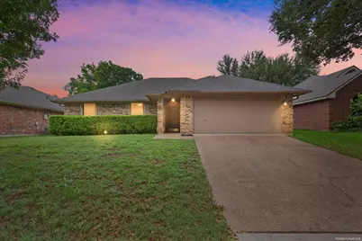 1812 Ramada Drive, Waco, TX 76712 - Photo 1