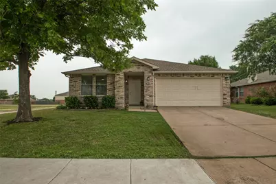 1501 Fieldstone Drive, Little Elm, TX 75068 - Photo 1