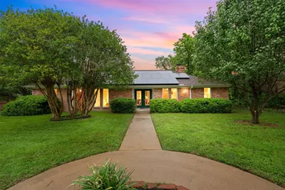 3301 Loma Vista Drive, Waco, TX 76708 - Photo 1