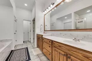 7057 Ridge Crest Dr, North Richland Hills, TX 76182 - Photo 16