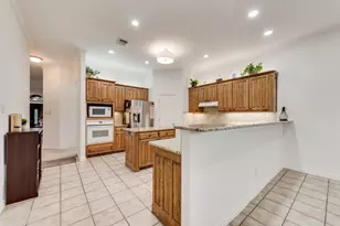 7057 Ridge Crest Dr, North Richland Hills, TX 76182 - Photo 4