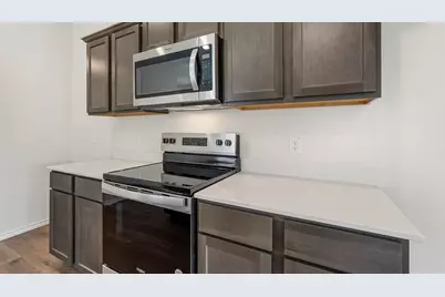 647 Sky Muse Drive, Lavon, TX 75166 - Photo 6