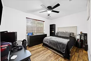 2010 Warwick Dr, Arlington, TX 76015 - Photo 18