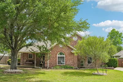 304 Woodlawn Street, Krum, TX 76249 - Photo 1