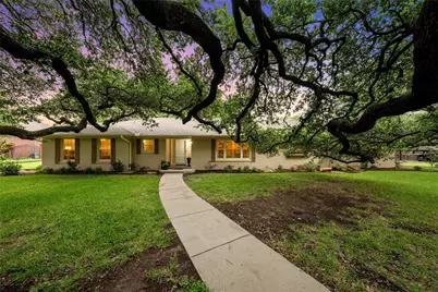 4901 Meadow Wood Drive, Waco, TX 76710 - Photo 1