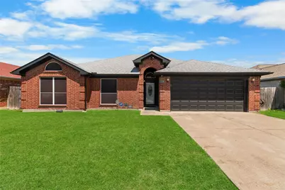 2106 Hickory Wood Trail, Arlington, TX 76018 - Photo 1