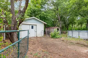 2409 Pecandale Dr, Arlington, TX 76013 - Photo 4
