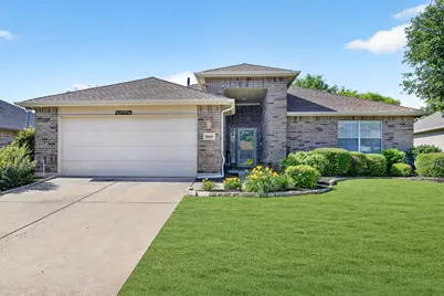 9605 Rosewood Drive, Denton, TX 76207 - Photo 1
