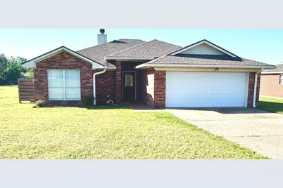 4303 Dugger Drive, Bellmead, TX 76705 - Photo 1