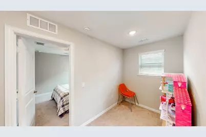 9828 Michael Irvin Street, Irving, TX 75063 - Photo 24
