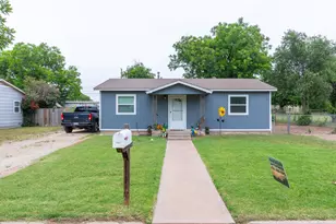 505 Fairmont St, Clyde, TX 79510 - Photo 2