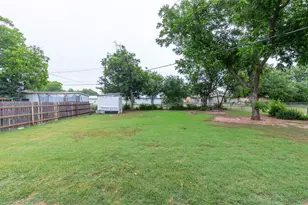 505 Fairmont St, Clyde, TX 79510 - Photo 24