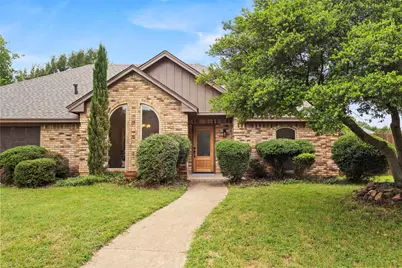 6000 Kenilworth Drive, Arlington, TX 76001 - Photo 1