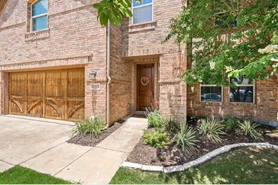 8401 Sandhill Crane Drive, Fort Worth, TX 76118 - Photo 1