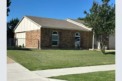 5232 Runyon Drive, The Colony, TX 75056 - Photo 1
