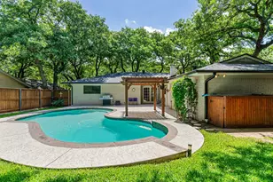 1800 Holm Oak St, Arlington, TX 76012 - Photo 36